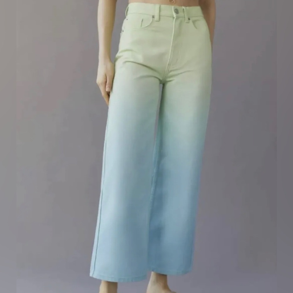 BDG Urban Outfitters High and Wide Green Ombré Jeans Size 27